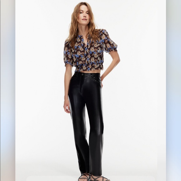 Aritzia Melina Black Vegan Leather Pants size 2 - Picture 3 of 7